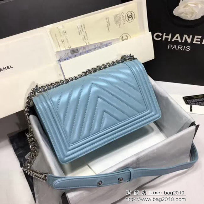 香奈兒CHANEL竭誠精品CHANEL大號67086經典最新款 單肩斜挎鏈條包 DSC1403